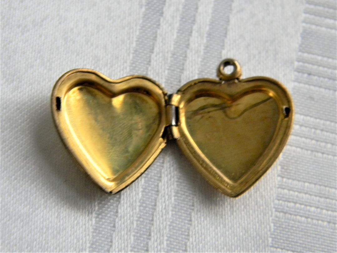 p357 Lovely Heart locket with etched finish - Sterling with 12k gold Plating