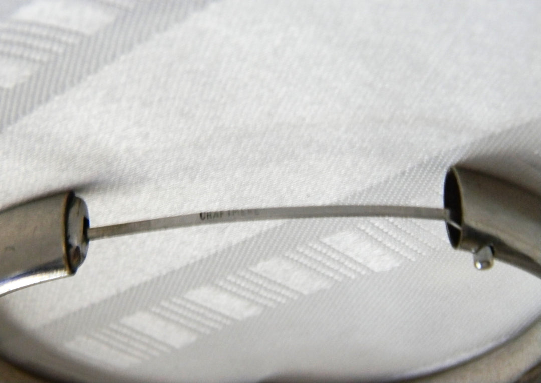 p385 Pretty Hinged Sterling Silver Bangle Bracelet, Embossed Design by Craftmere