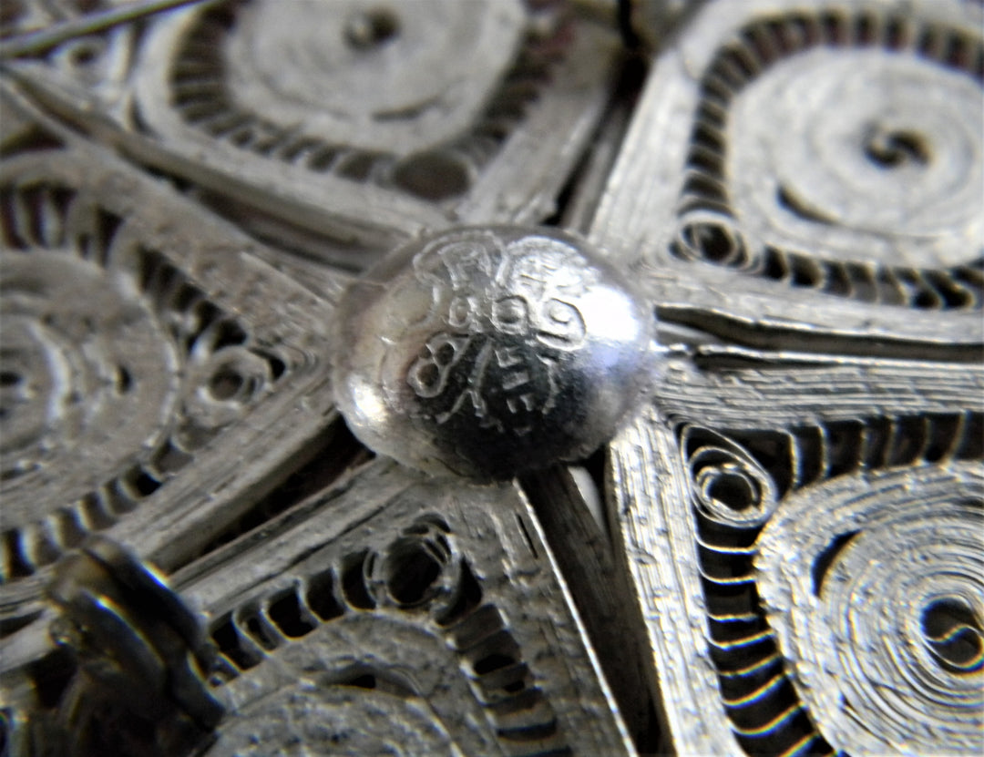 p398 Vintage Silver Filigree Large Flower Brooch