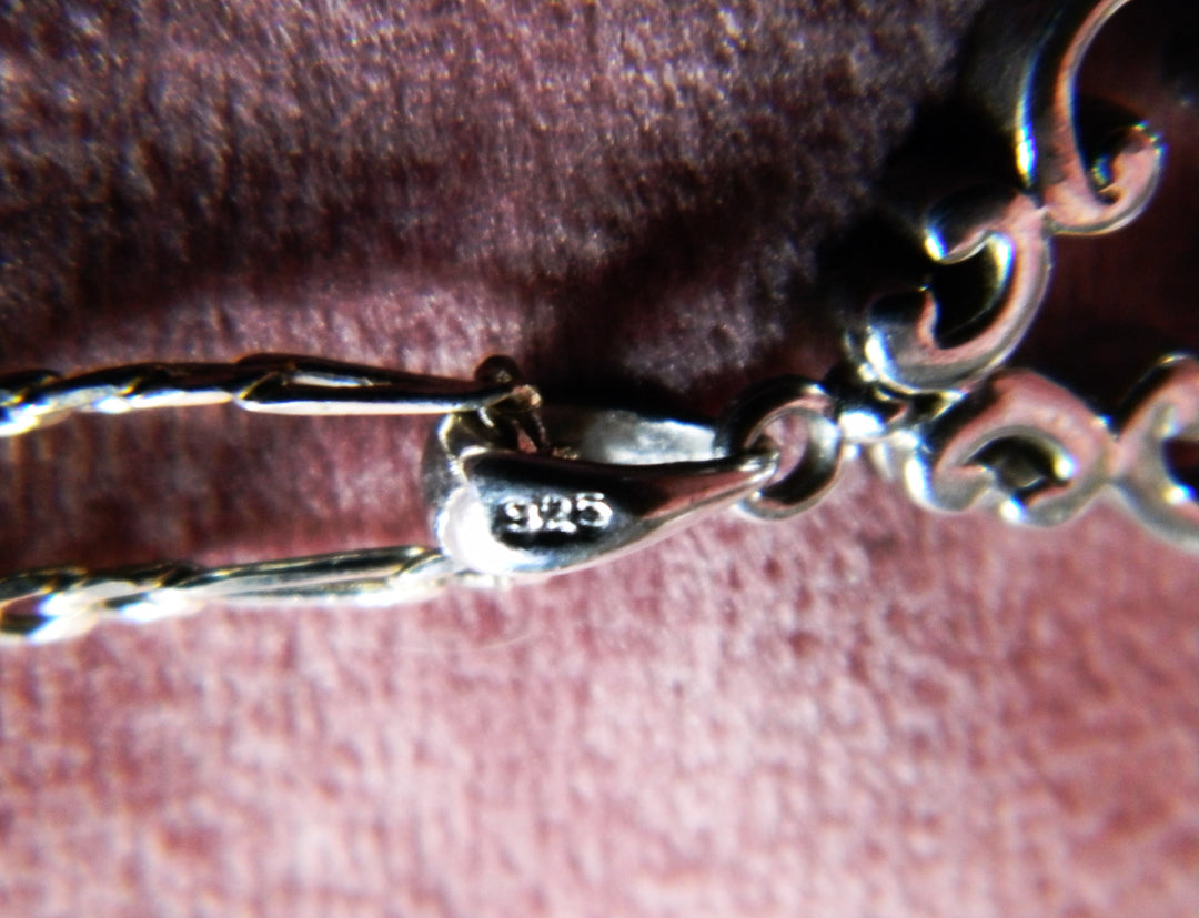 p416 Nice Sterling Silver Figaro Chain with a Skeleton Key Pendant