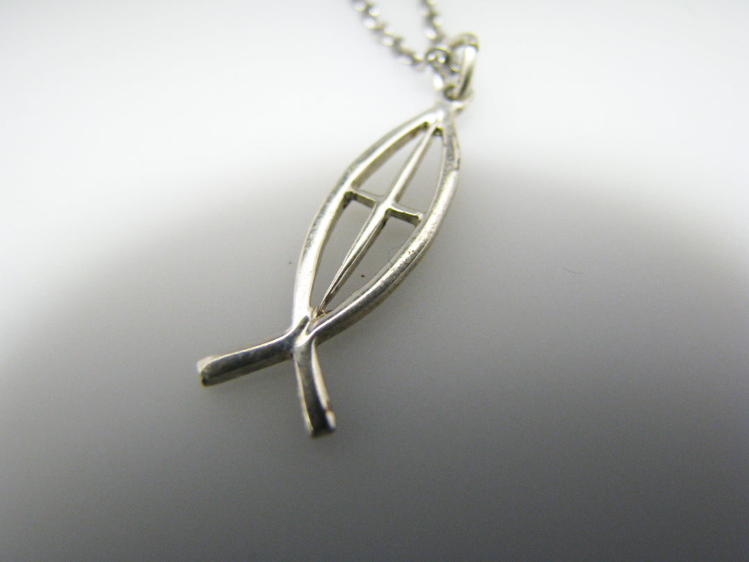 c778 16" Sterling curb chain with Fish and Cross Pendant