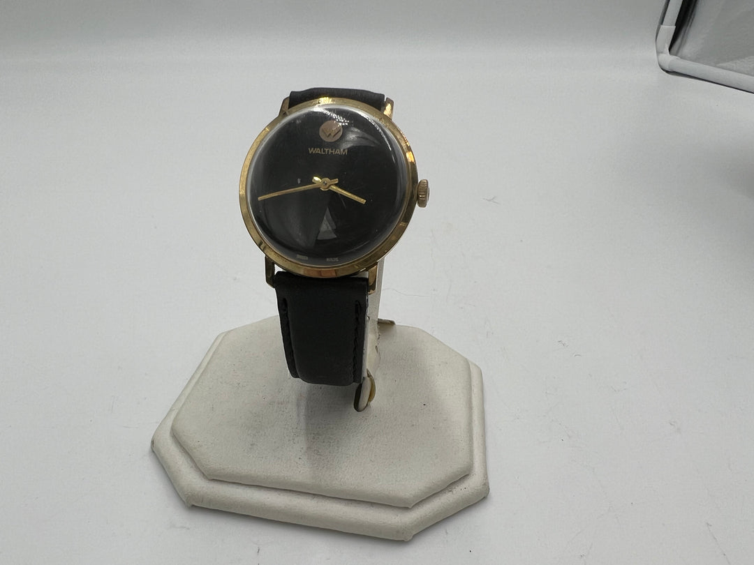 t984 Waltham Black Dial Manual Wind Wrist Watch