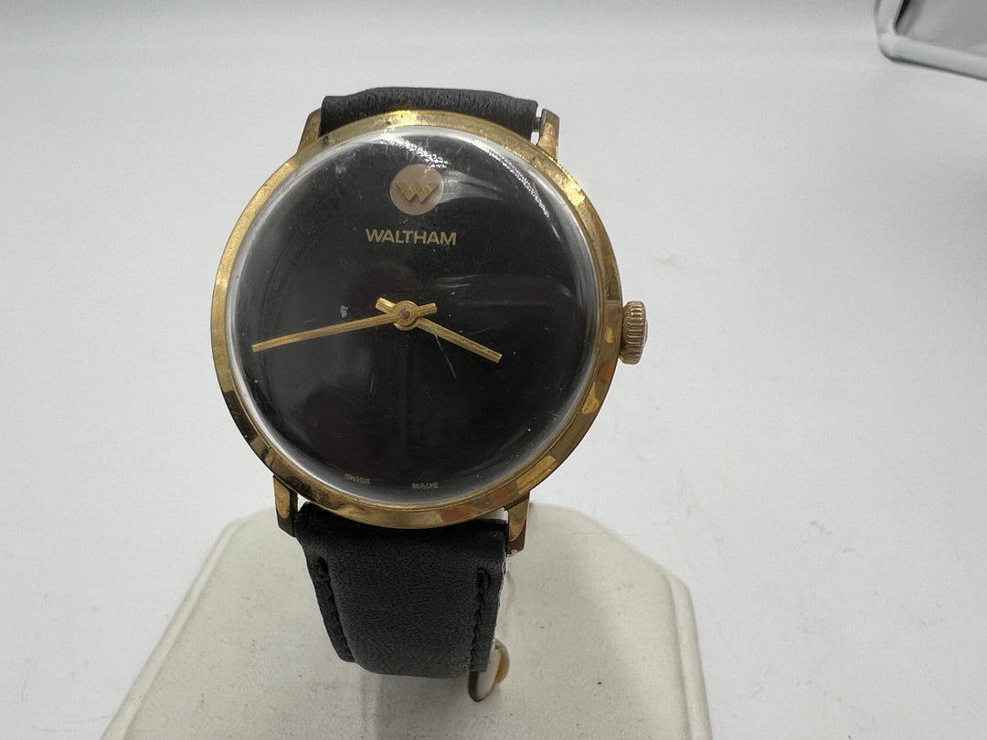 t984 Waltham Black Dial Manual Wind Wrist Watch
