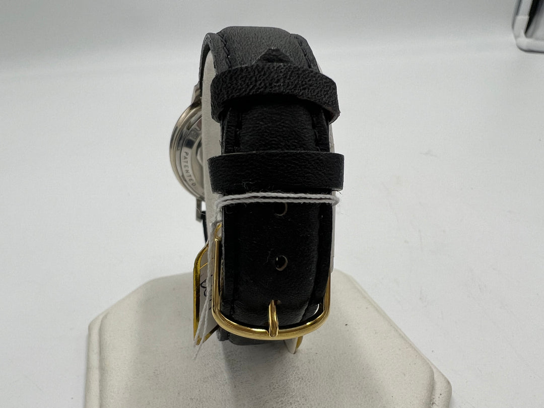 u087 Bulova Accutron 10k White Gold Filled Bezel