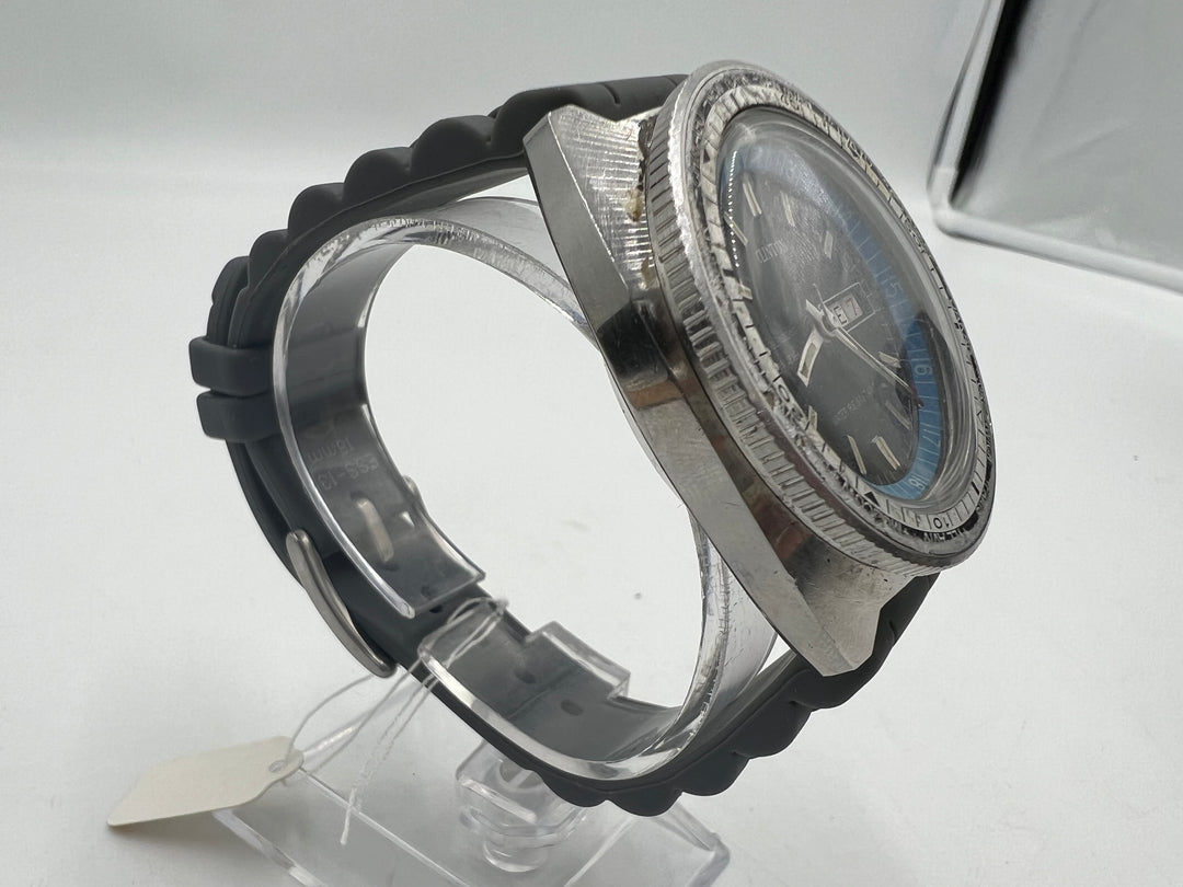 u091 Clinton Day Date Self Winding 25 J Water Resistant Wrist Watch