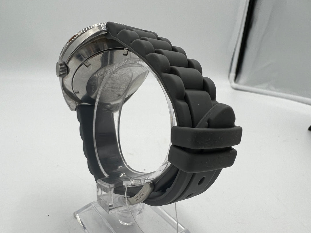 u091 Clinton Day Date Self Winding 25 J Water Resistant Wrist Watch