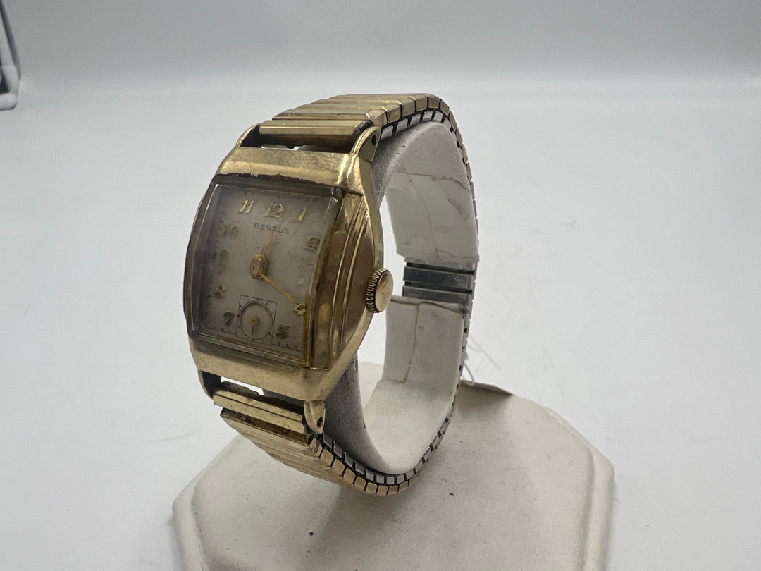 u113 Benrus 1940s 10k Gold Plated Manual Wind Wrist Watch