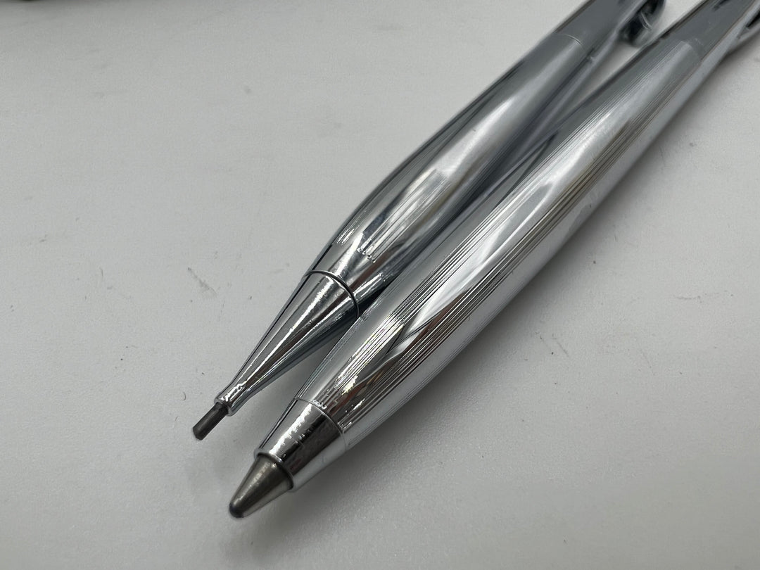 u153 Vintage Sheaffer Pen and Pencil Set