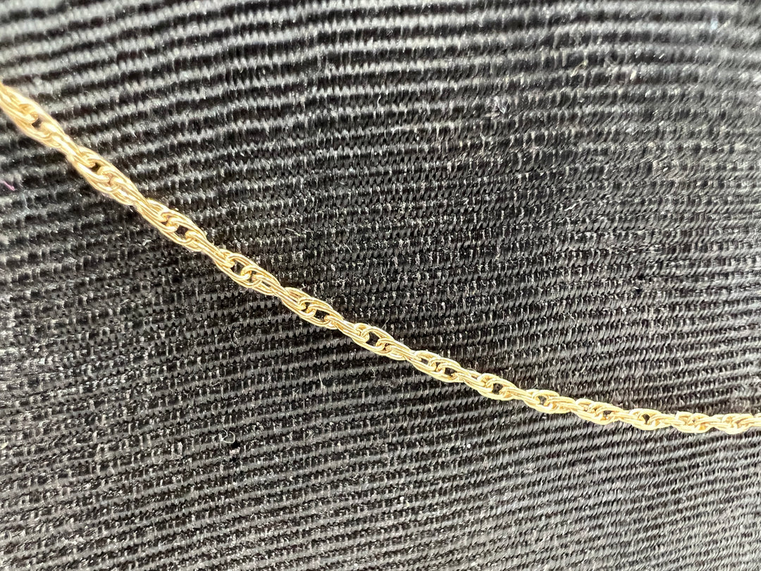 u172 Beautiful 10kt Yellow Gold 24" Chain Link Necklace