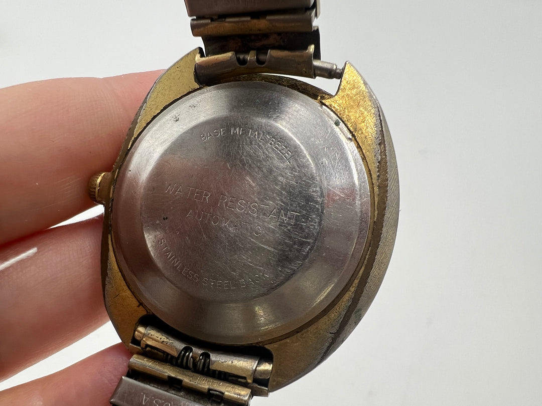 u204 Timex Water Resistant Automatic Day Date Watch