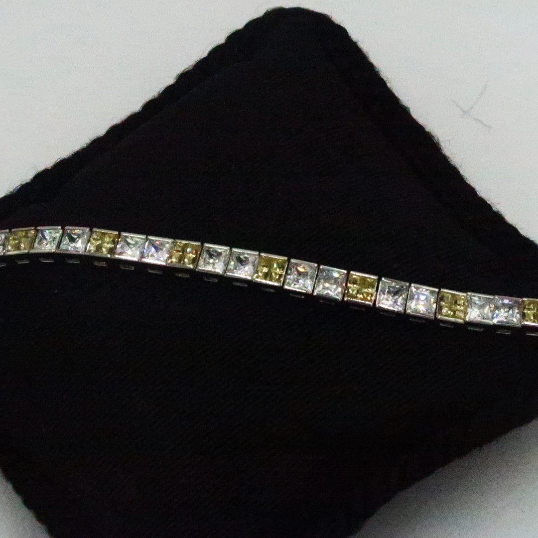 k430 Beautiful Sterling Silver Bracelet with Clear and Amber Glass Stones