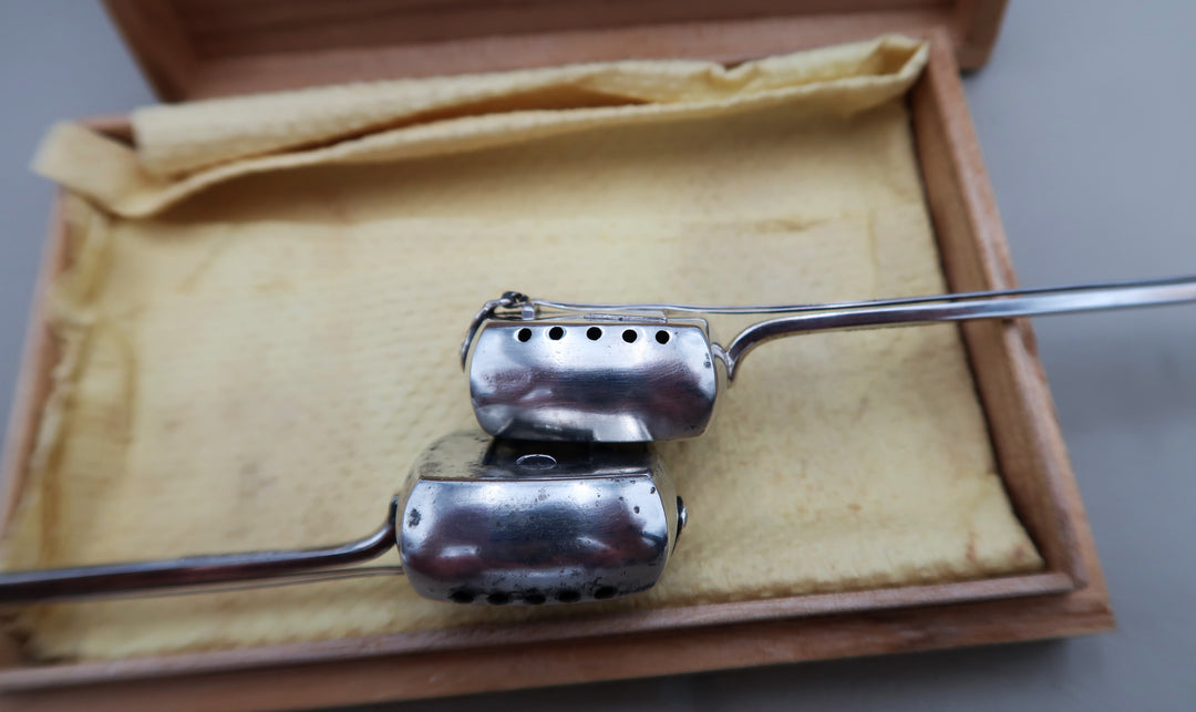 p428 Japanese Sterling Shamisen Stringed Instrument Salt and Pepper Shakers