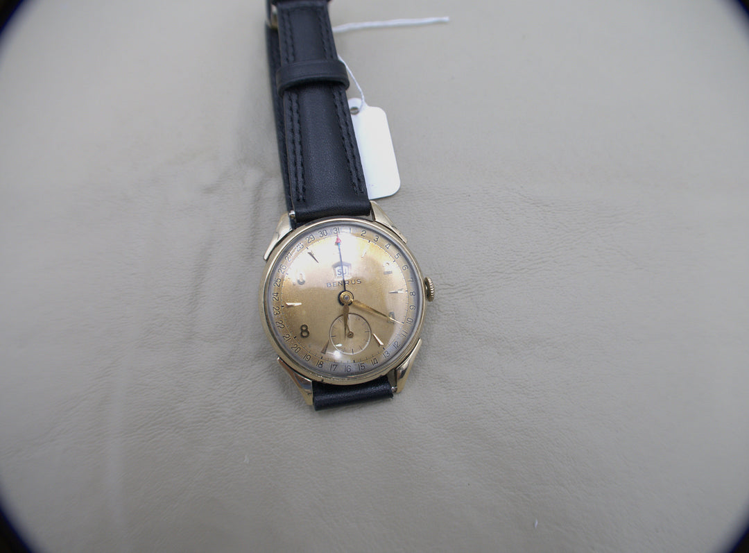 p475 Vintage Benrus 1940's Men's Wrist Watch in 10k Gold Filled