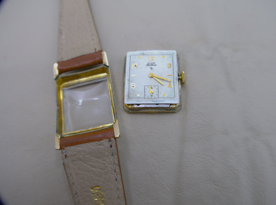 p476 Vintage Elgin Deluxe 1950's Men's Wrist Watch in 10k Gold Filled