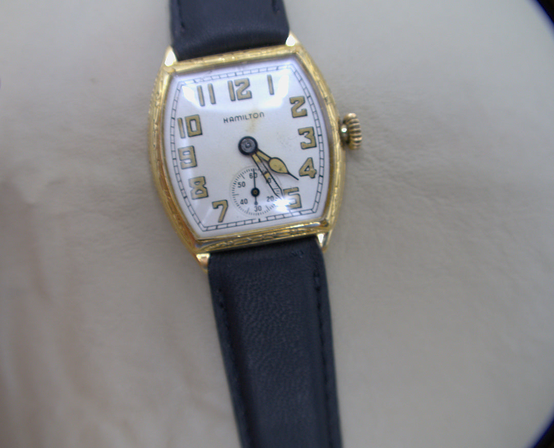 p477 Vintage Hamilton 1930's Men's Wrist Watch in 14k Gold Filled