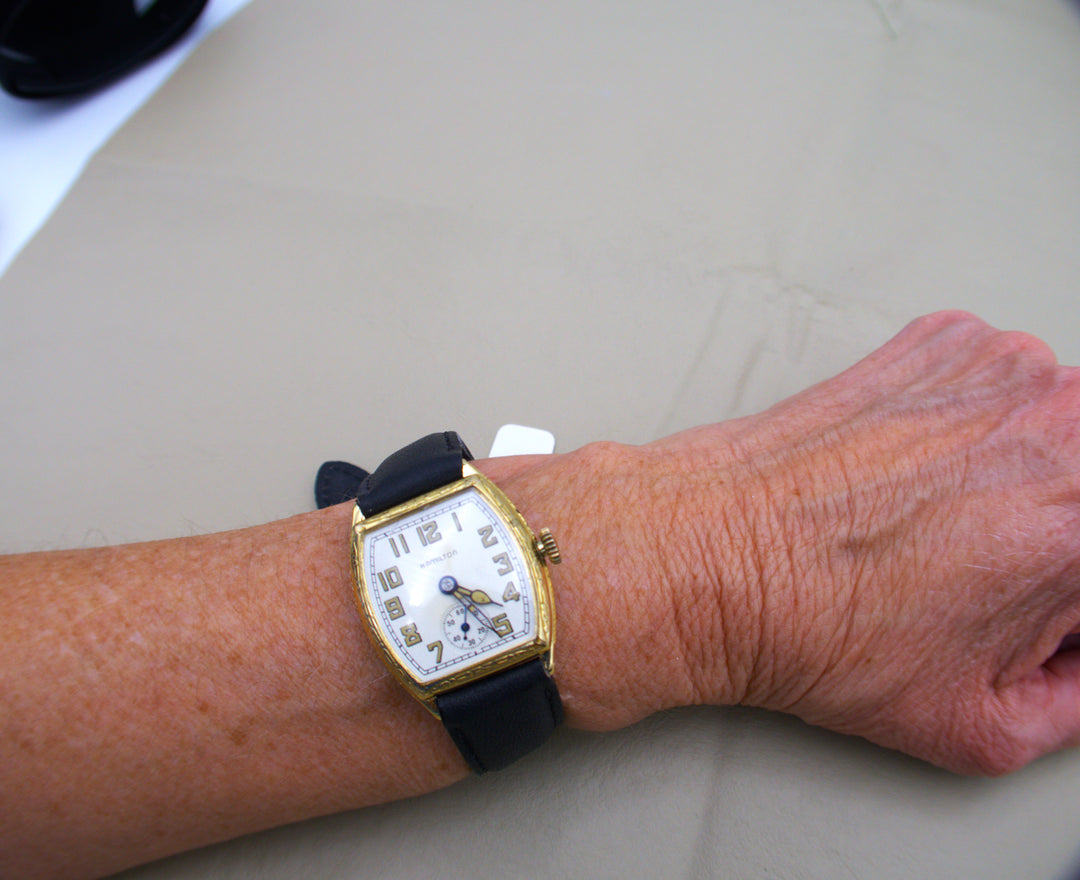 p477 Vintage Hamilton 1930's Men's Wrist Watch in 14k Gold Filled
