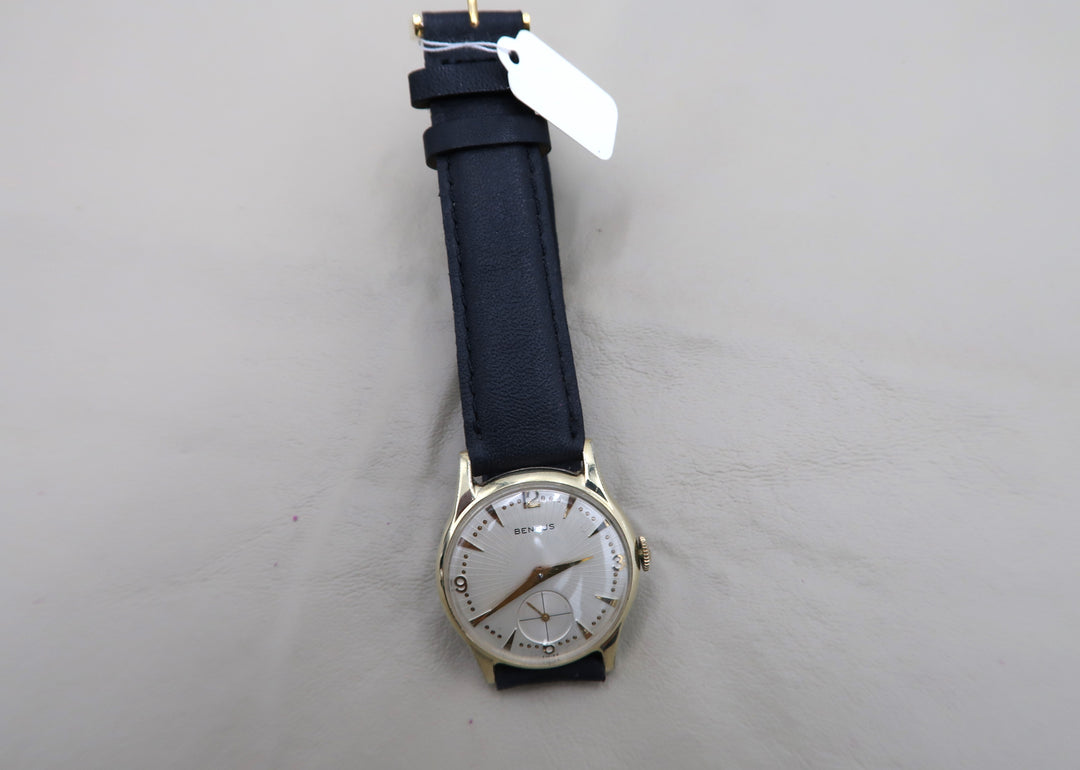 p479 Nice Vintage Benrus 1950's 17J Mechanical Wrist Watch