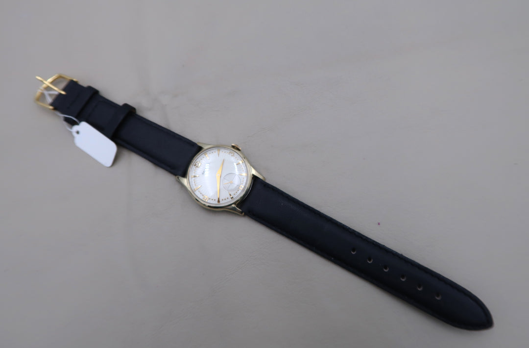 p479 Nice Vintage Benrus 1950's 17J Mechanical Wrist Watch