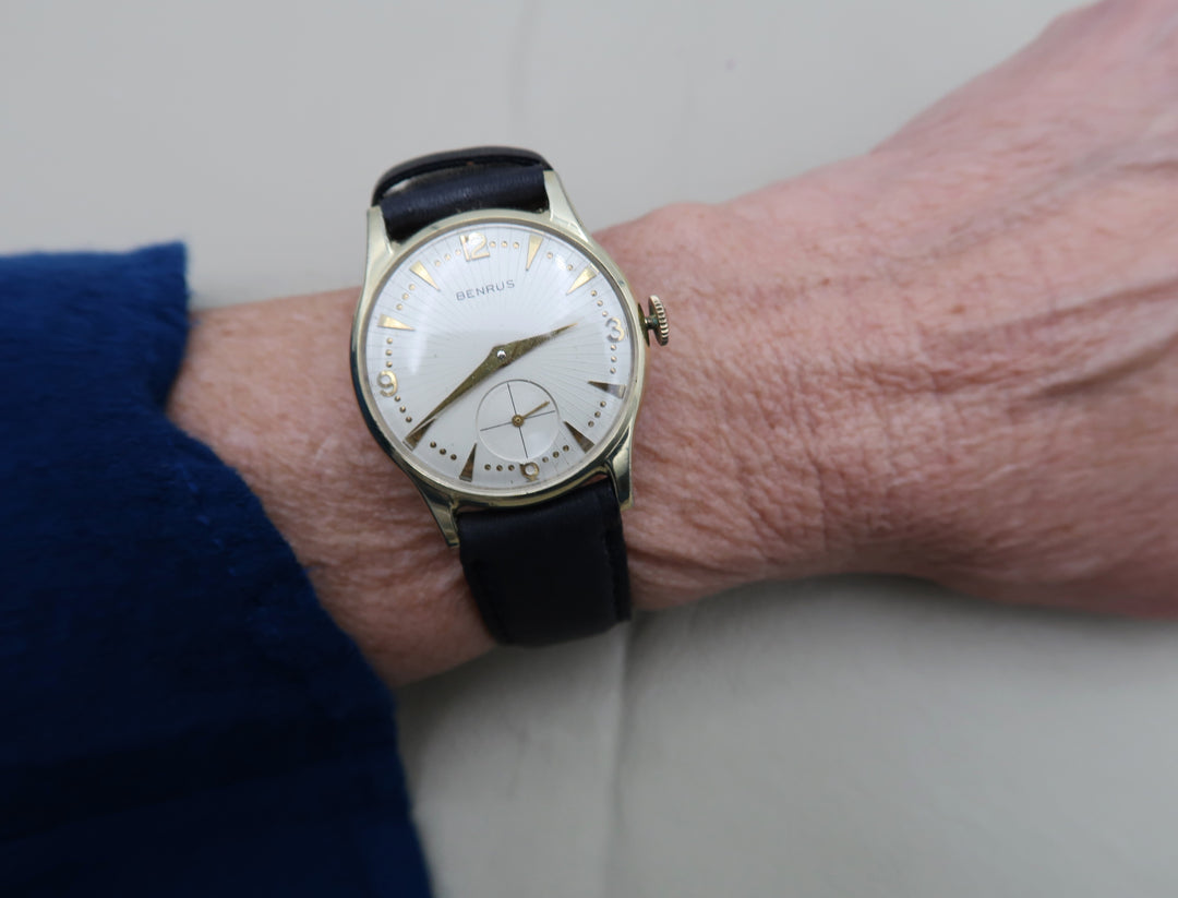 p479 Nice Vintage Benrus 1950's 17J Mechanical Wrist Watch