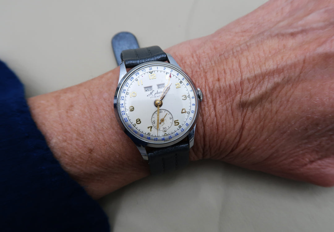 p480 Nice Vintage Heloisa 1940's 17J Mechanical Wrist Watch