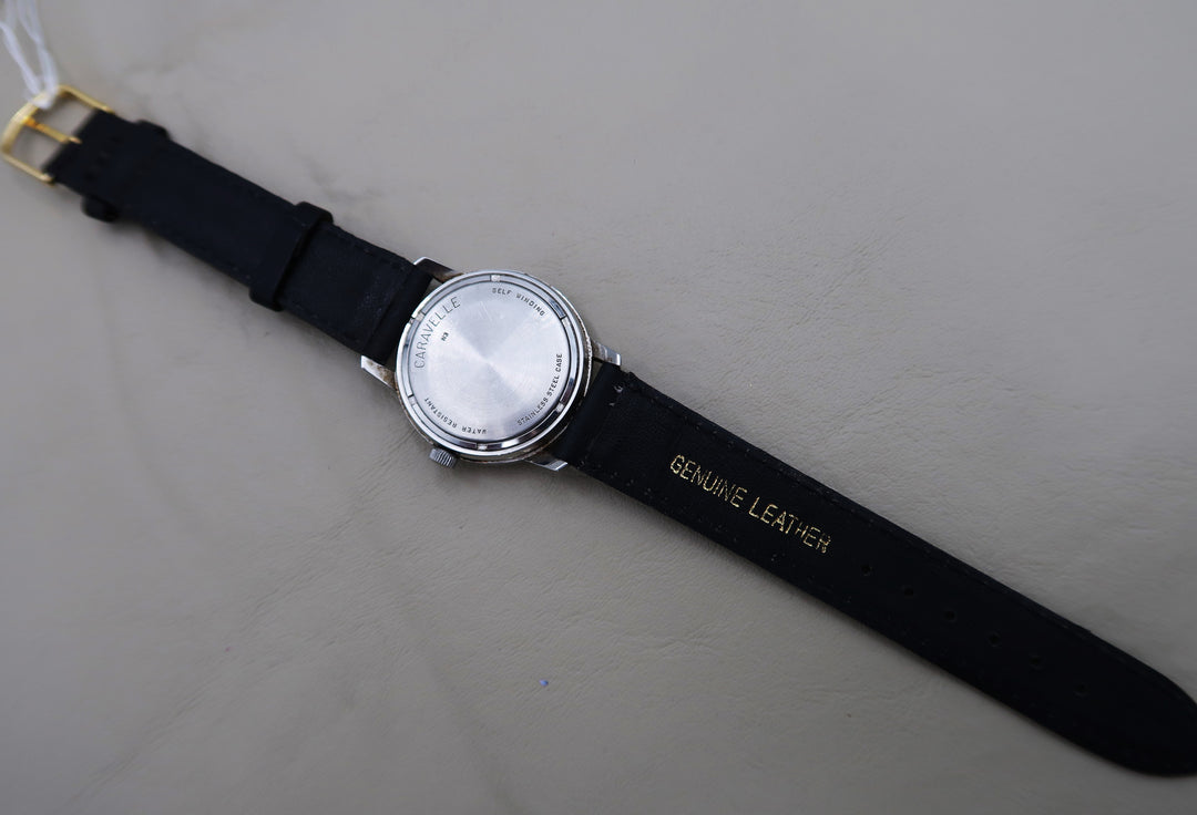 p482 Vintage 1960's Caravelle Men's Self Winding Wristwatch
