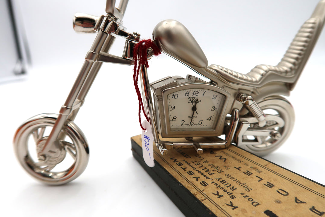 p490 Nice Silver Tone Motorcycle Miniature Quartz Clock No Stand