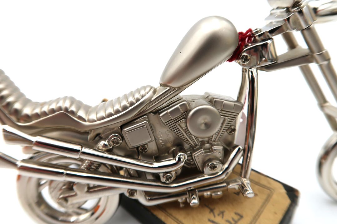 p490 Nice Silver Tone Motorcycle Miniature Quartz Clock No Stand