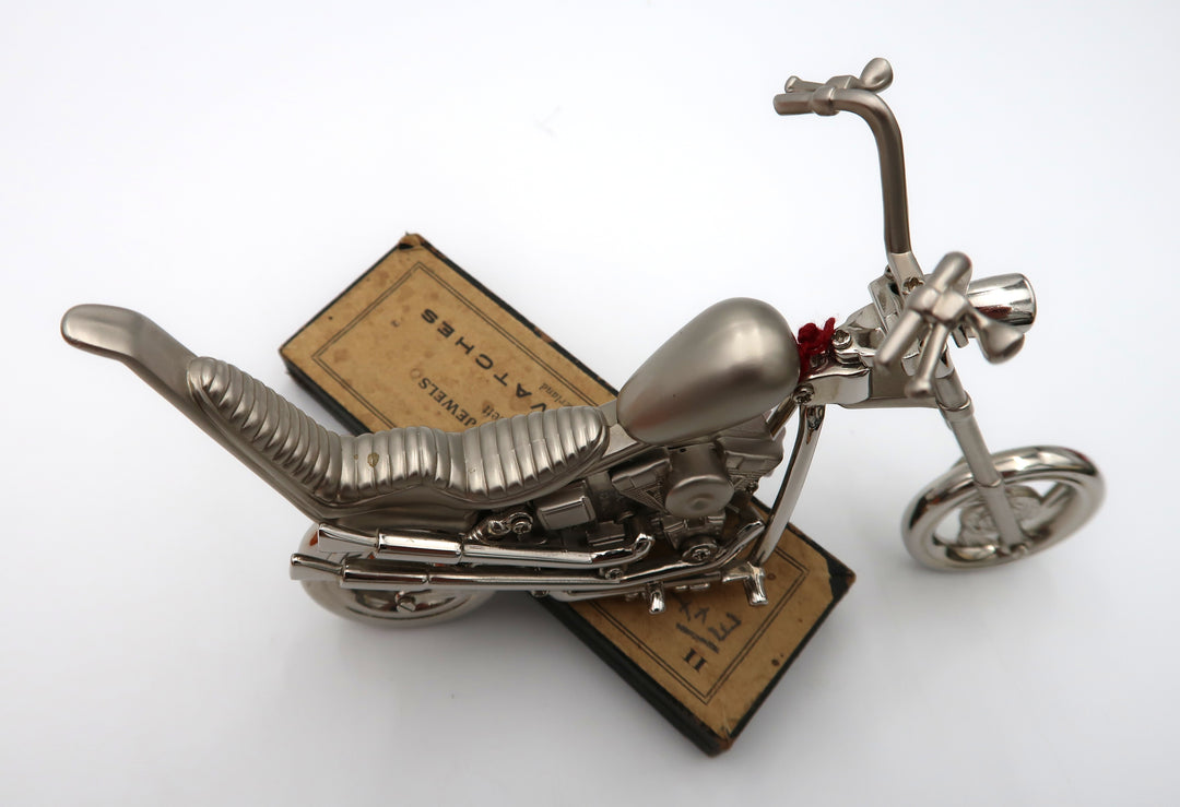 p490 Nice Silver Tone Motorcycle Miniature Quartz Clock No Stand