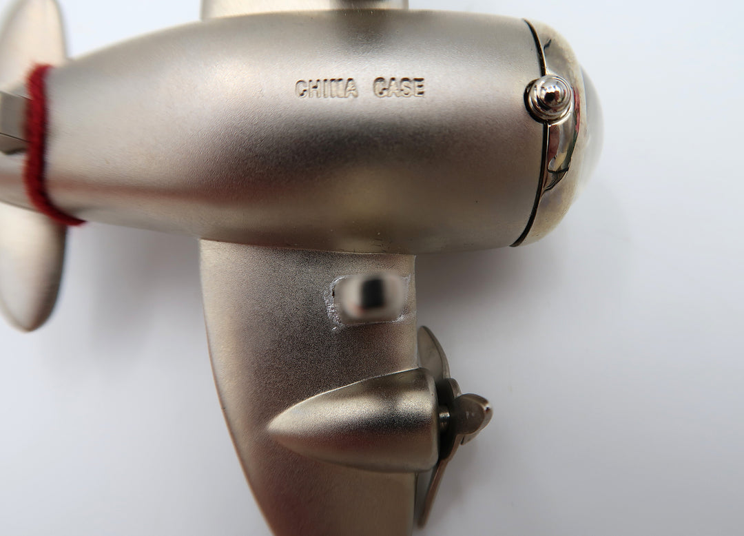 p491 Nice Silver Tone Airplane Miniature Quartz Clock