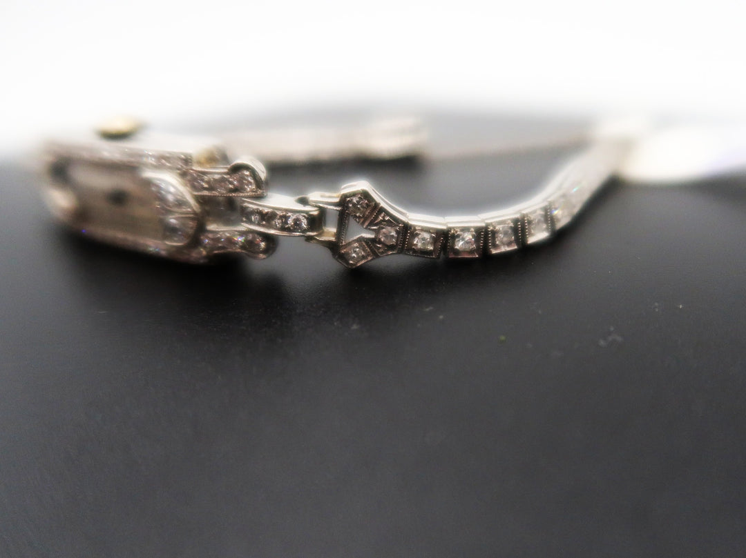 p497 Vintage 1930's Elgin Ladies Swiss Platinum Diamond watch