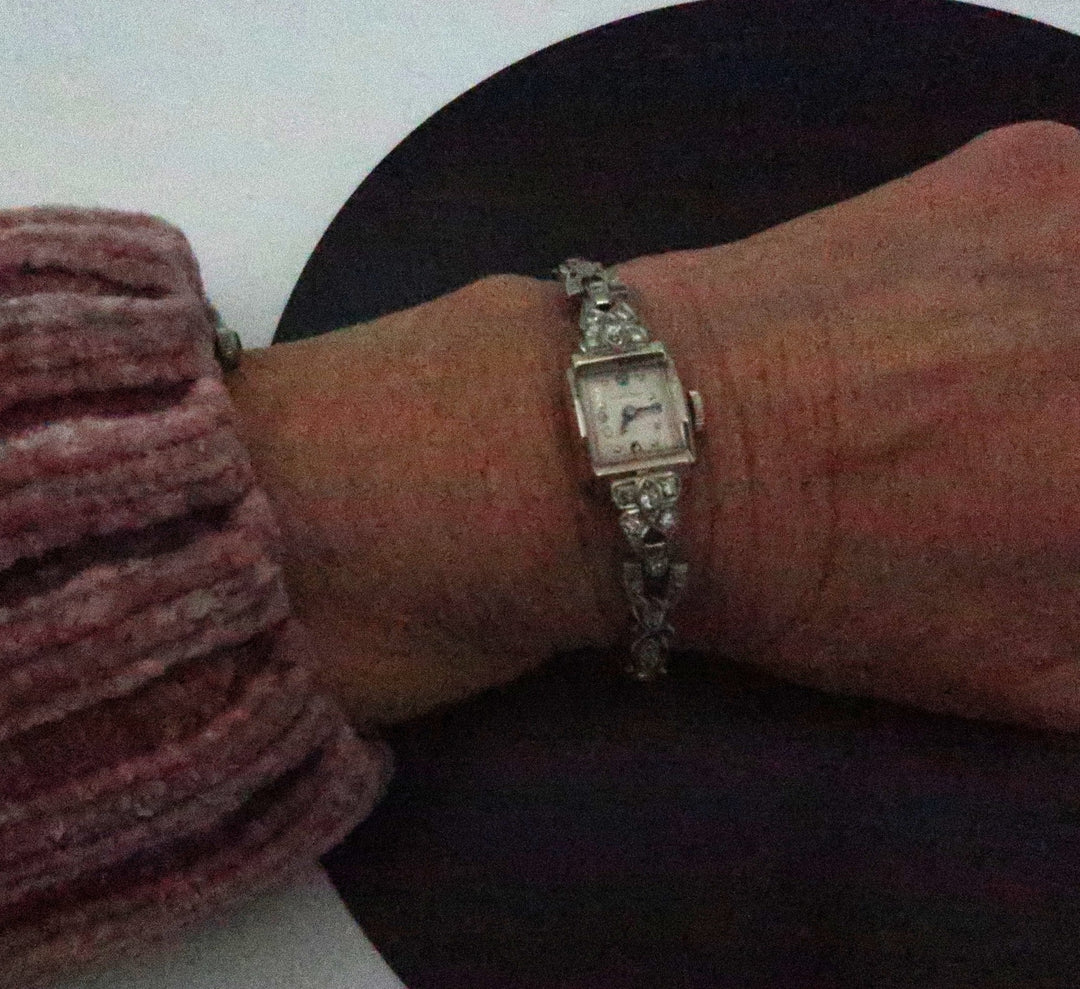 p501 vintage 14k White Gold Women's Diamond Hamilton Watch