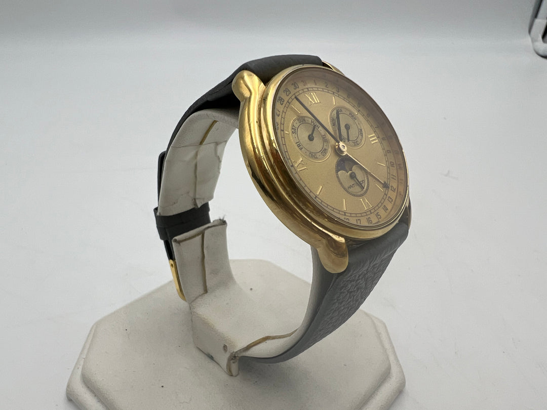 u268 Hamilton Triple Date Moonphase Quartz Watch