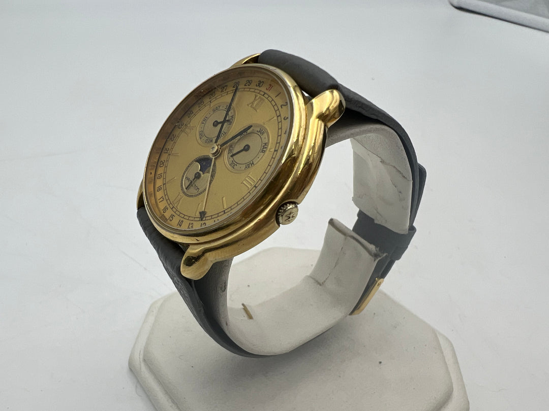 u268 Hamilton Triple Date Moonphase Quartz Watch
