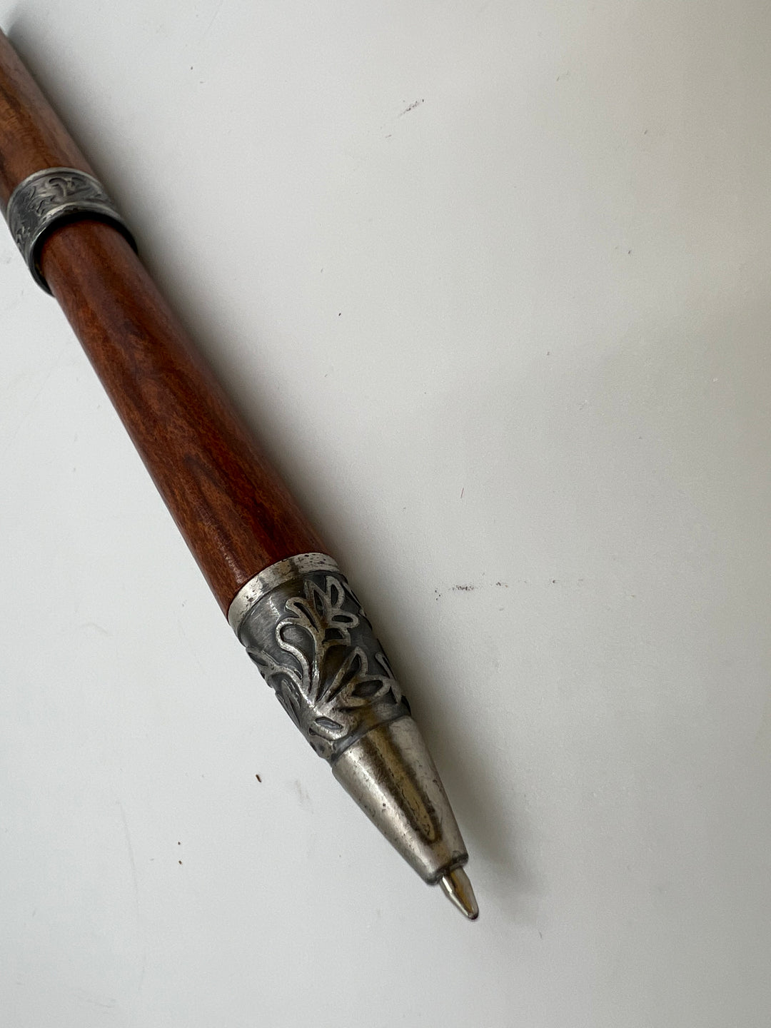 t623 Desert Iron Wood Cowboy Antique Pewter Twist Pen