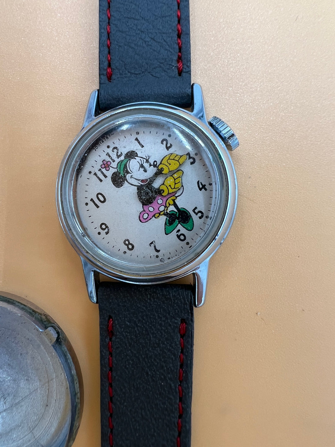t621 Vintage Disney Themed Mechanical Wrist Watches
