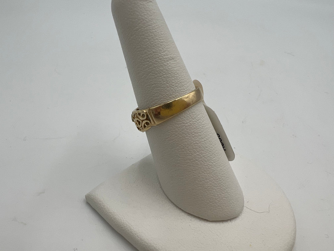 t662 Vintage 10k Yellow Rose Gold Rose Ring