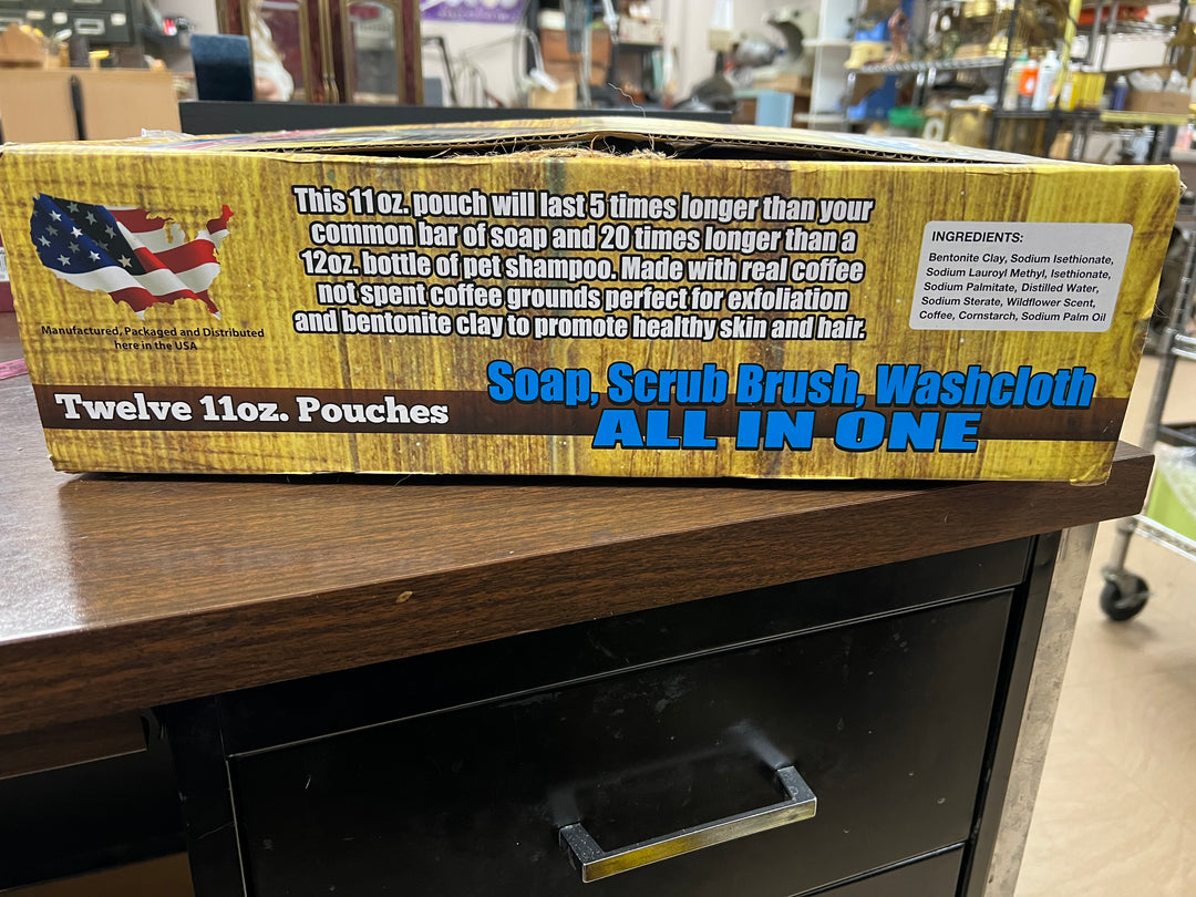 t685 Amish Farm Ranch Hand Animal Soap Pouches