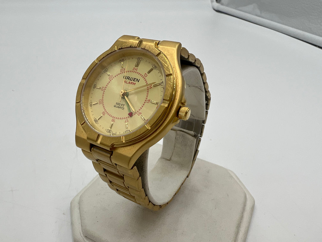 t693 Vintage Gruen Gold Tone Quartz Men's Watch
