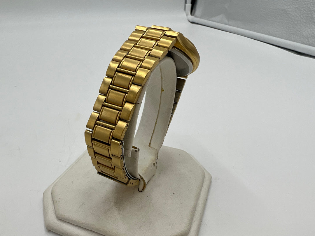 t693 Vintage Gruen Gold Tone Quartz Men's Watch