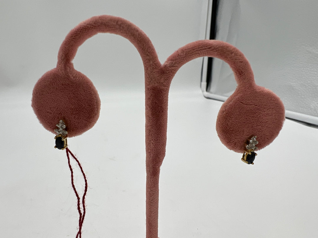 t711 Beautiful Yellow Gold, Diamond, and Sapphire Earrings