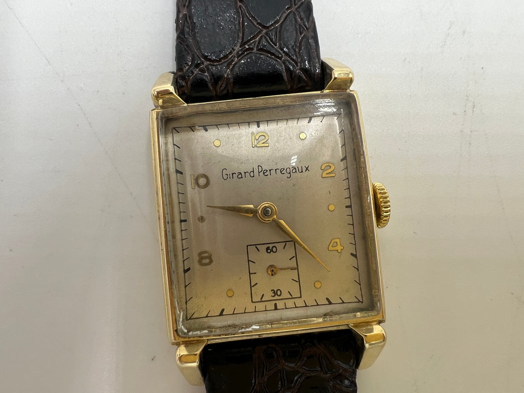 t743 Luxurious Vintage Girard Perregeaux 14kt Gold Unisex Watch