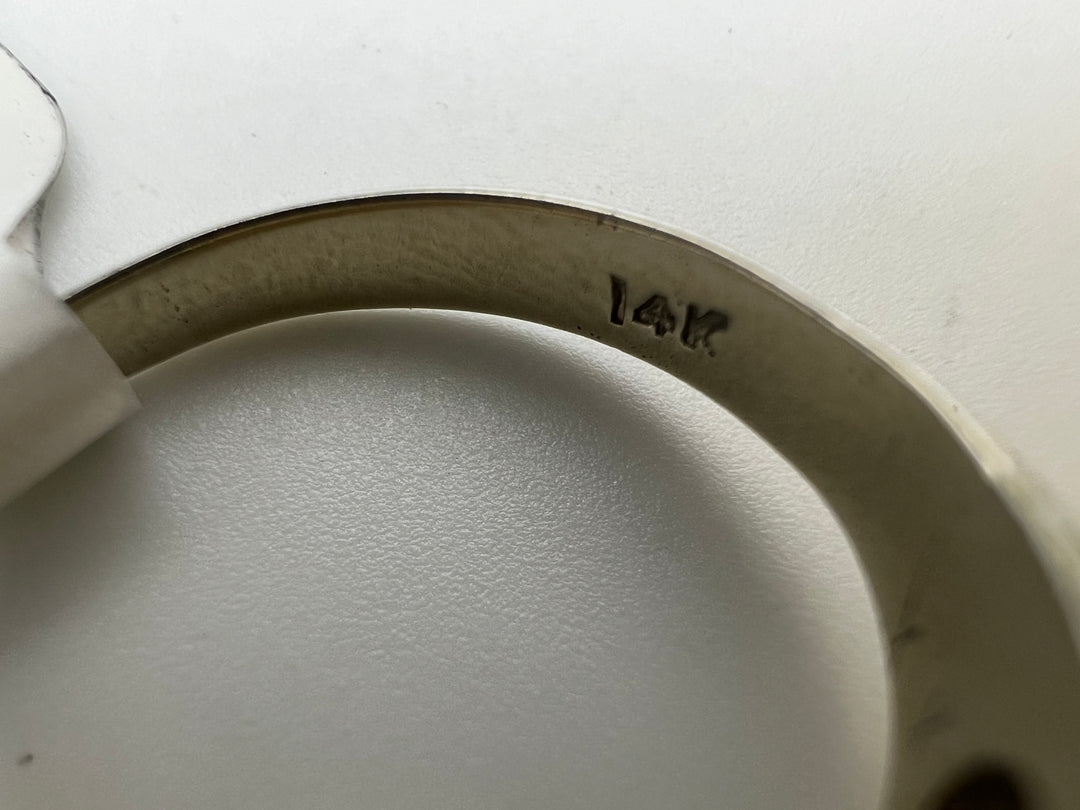 t744 Beautiful Vintage White Gold Cubic Zirconia Engagement Ring