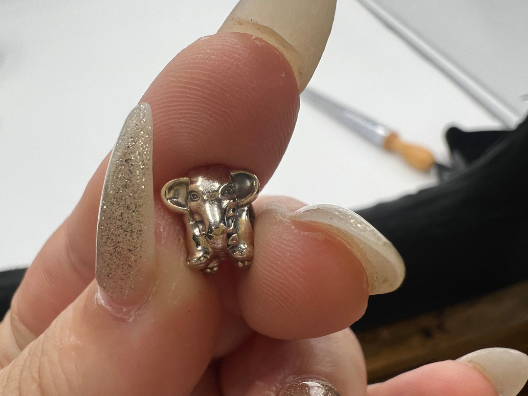 t846 Cute Sterling Silver Pandora Elephant Charm