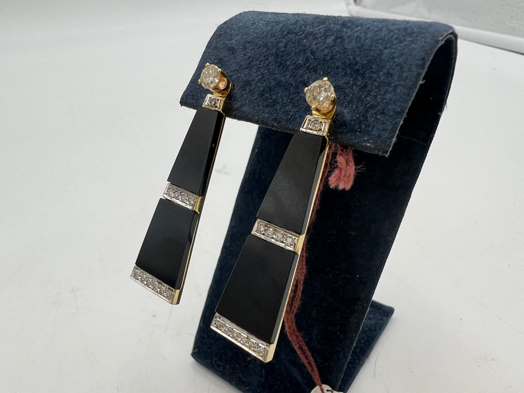 t888 Elegant 14kt Yellow Gold Onyx & Diamond Stud Earring Jacket