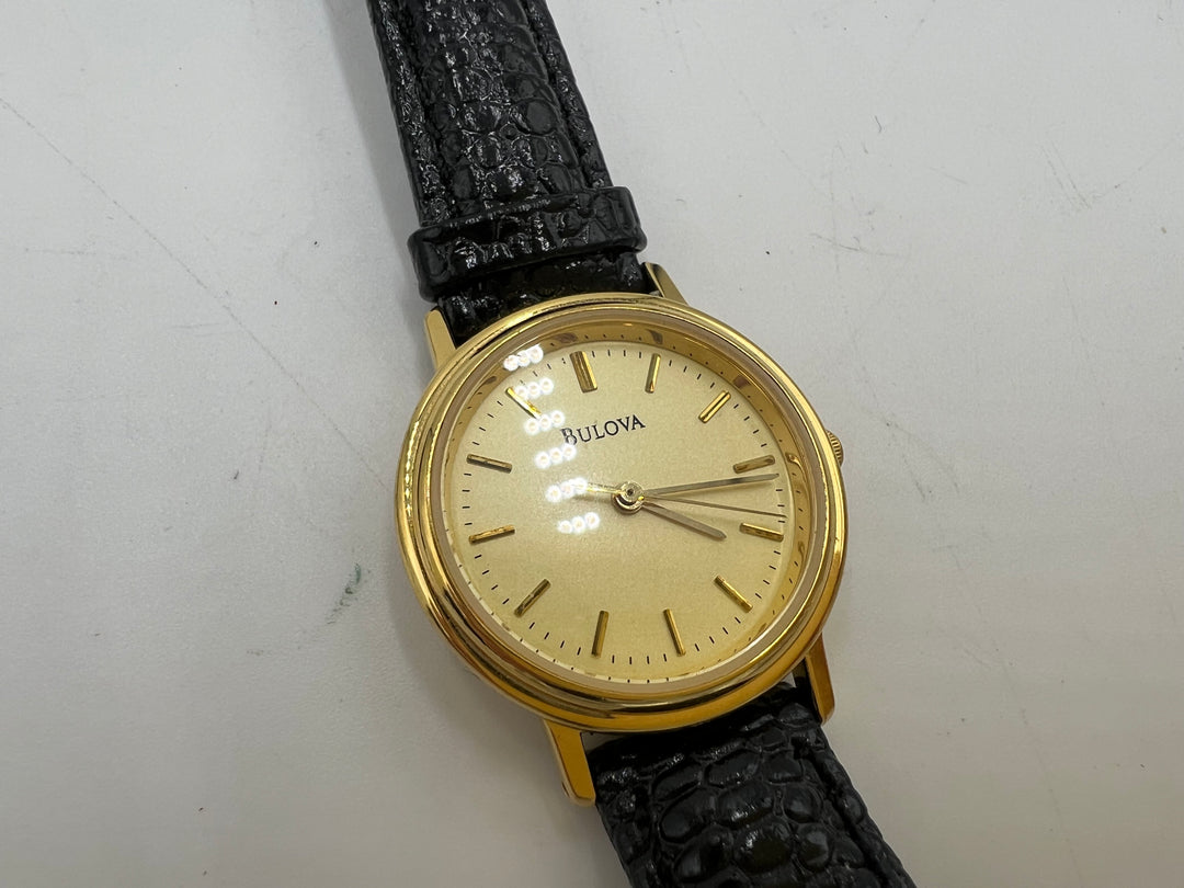 t901 Elegant Bulova Gold Tone Ladies Wrist Watch