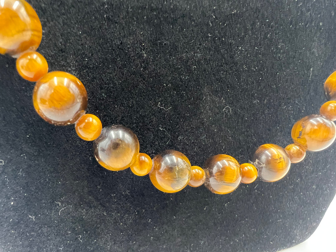 t910 Unique Tiger Eye Beaded Necklace 24in