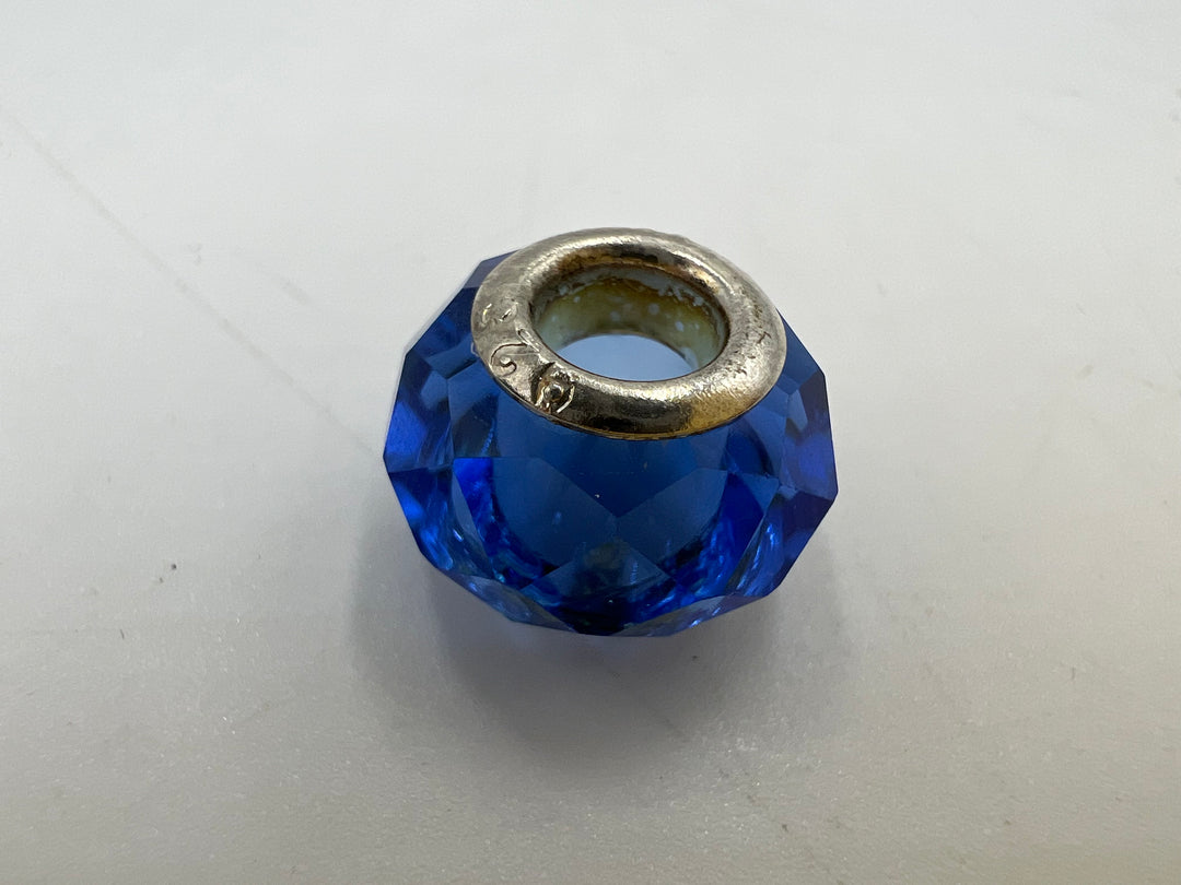 t914 Unique Sterling Silver Blue Murano Glass Beads