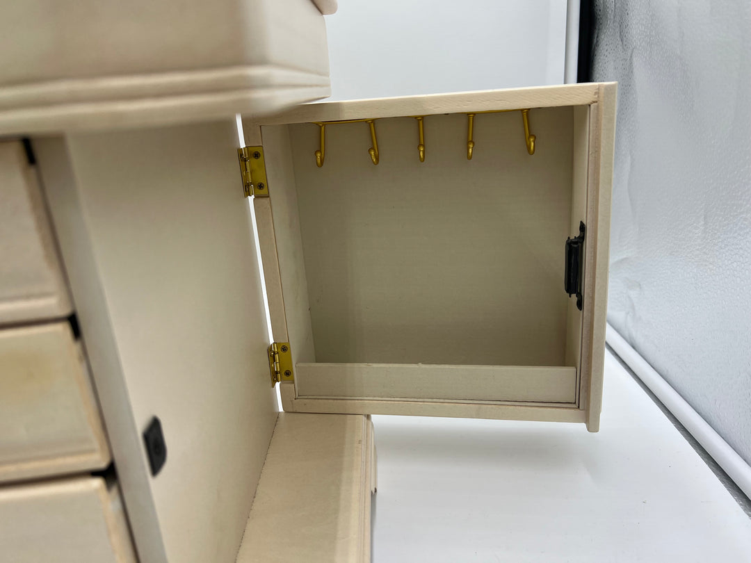 t917 Unique Vintage Wood Jewelry Box