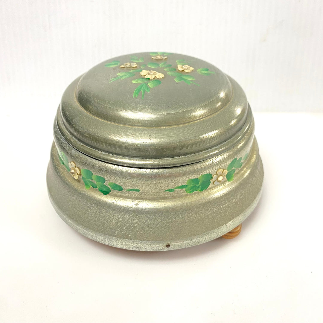 v872 Vintage Aluminum Musical Powder Puff Box Vanity Accessory 1930s and 1940s