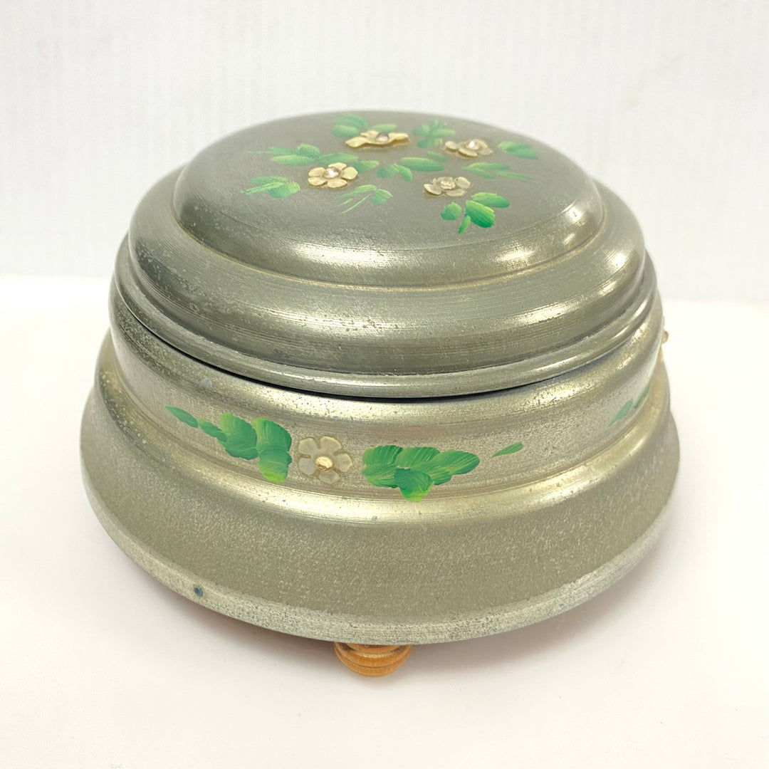 v872 Vintage Aluminum Musical Powder Puff Box Vanity Accessory 1930s and 1940s